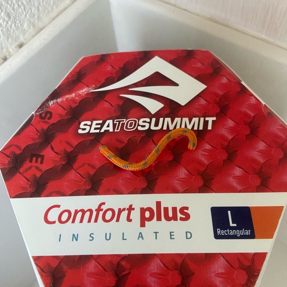 Comfort Plus Insulated Air Sleeping Mat - Picture 2 of 3